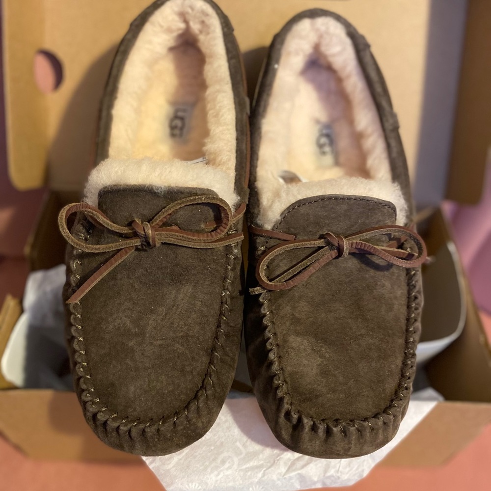 Women’s UGG slippers